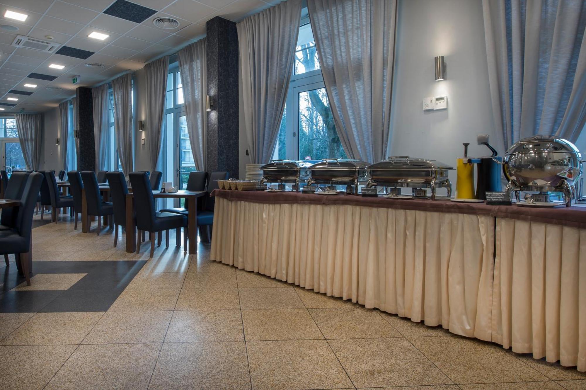 Aparthotel Baltic Spa 슈비노우이스쳬 외부 사진